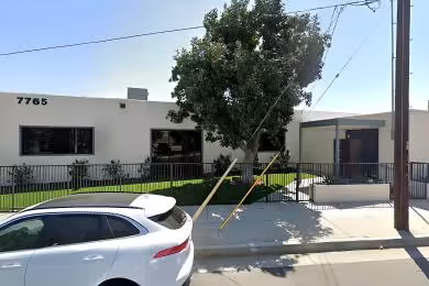 7763 Lemona Avenue | Warehouse Rental - Van Nuys, California