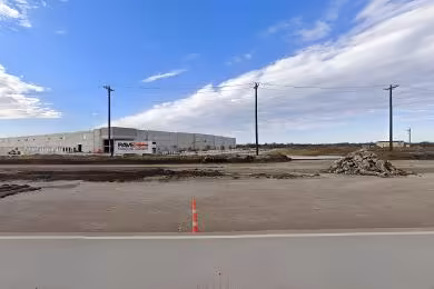 1011 North Western Boulevard | Warehouse Rental - &nbsp;, Texas