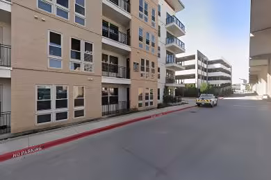 5270 North O'connor Boulevard | Warehouse Rental - Irving, Texas