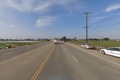 2505 East Pleasant Valley Road | Warehouse Rental - Village at the Park, California