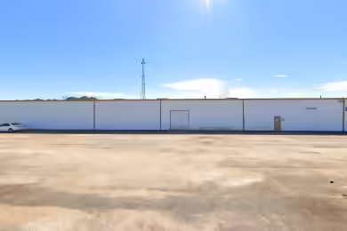 1570 Lindsey Street | Newly Upgraded, Rail Served Building at 1570 Parker Ln