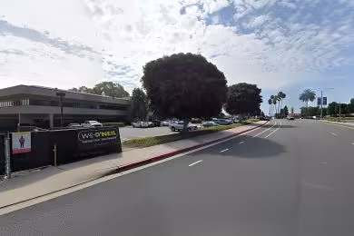 2120 Main Street | Warehouse Rental - Huntington Beach, California