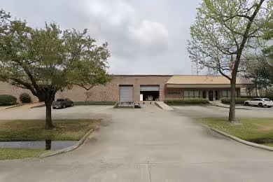2610 West Sam Houston Parkway South | Warehouse Rental - Houston, Texas