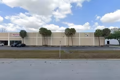 4495 36th Street | Warehouse Rental - 33rd Street Industrial, Florida