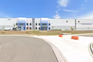 1710 Lakeland Park Drive | Lakeland Logistics Center Building B - 278,398 SF Industrial Space in Burlington, KY